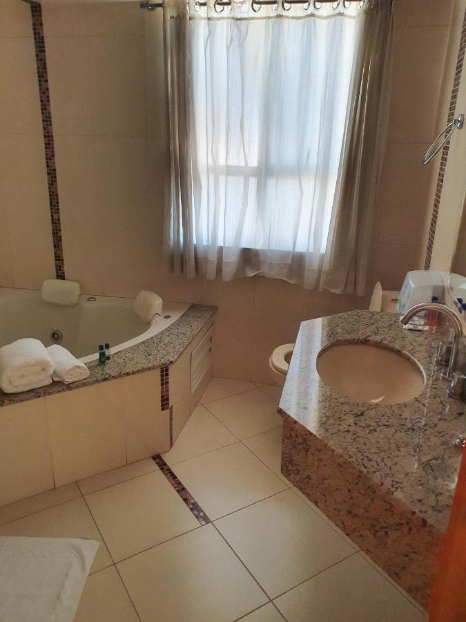 San Marino Palace Hotel グアラプアバ エクステリア 写真
